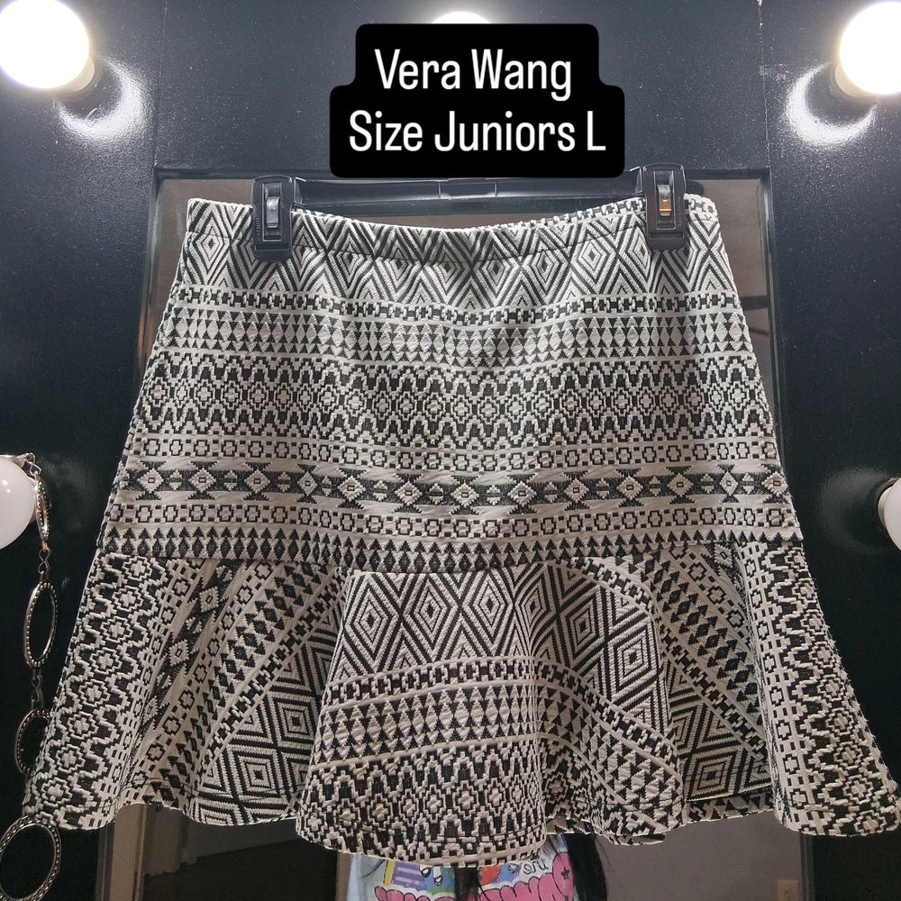 Vera Wang Black and White Patterned Women's Skirt